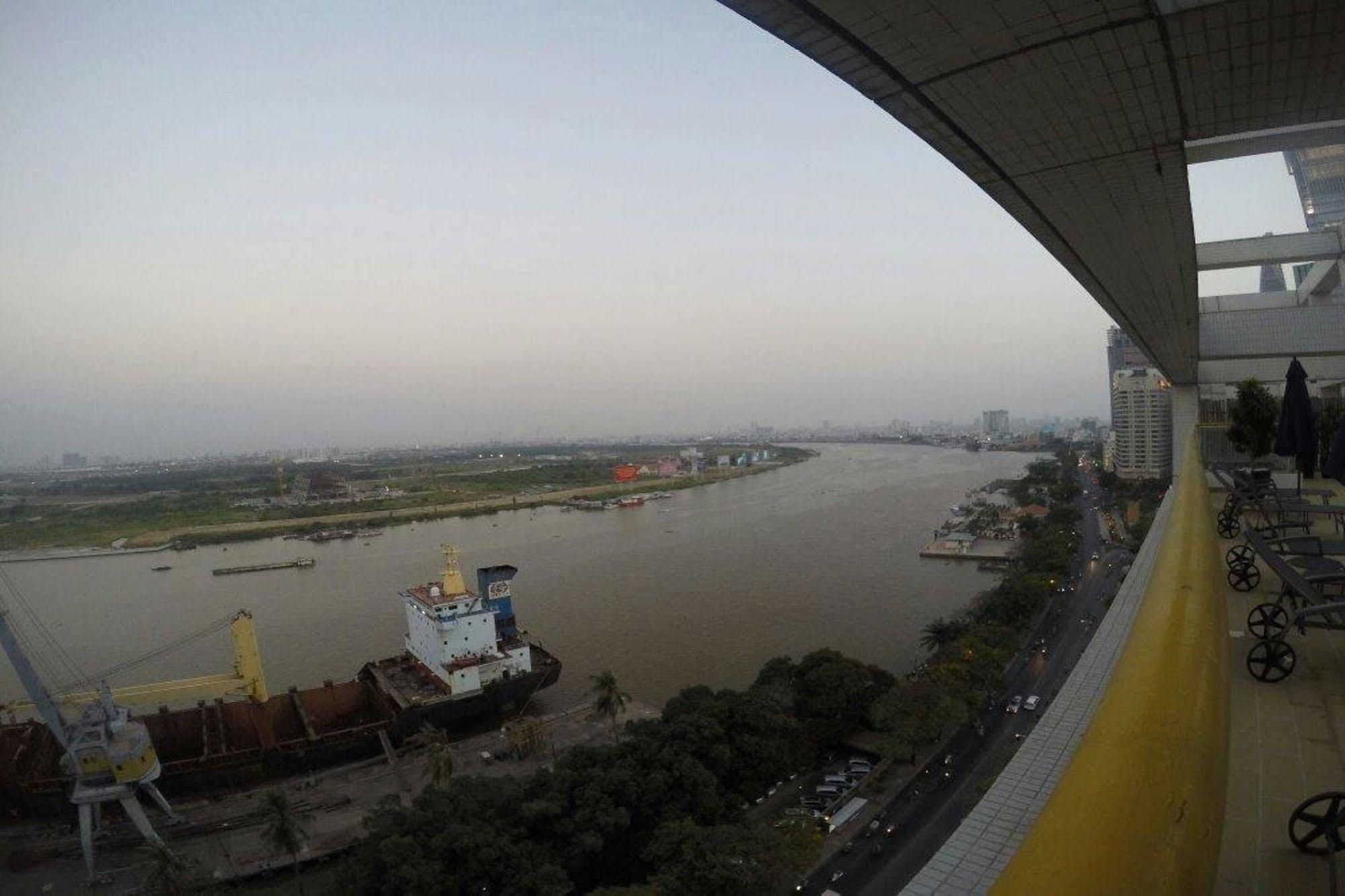 The Landmark Serviced Apartment - Managed By Peninsula Properties Ho Chi Minh City Exterior photo
